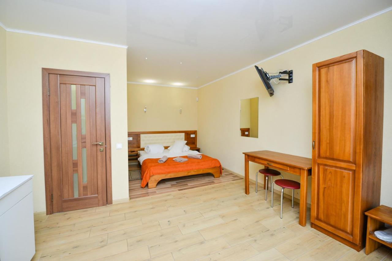 Forest Hotel Polis'ke ภายนอก รูปภาพ